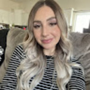 Meet your Posher, Melanie